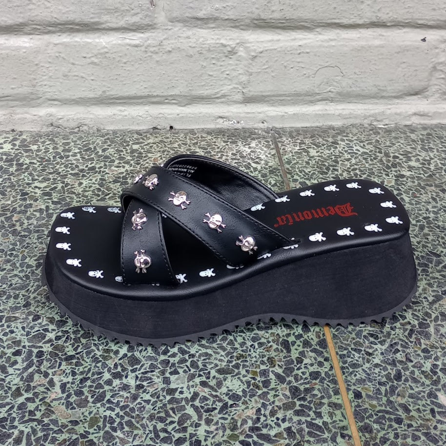 Demonia flip flops online