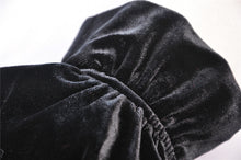Load image into Gallery viewer, Dark in Love Black Lolita Moon Star Gloves
