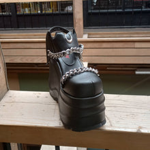 Load image into Gallery viewer, Demonia Wave-20 Black Sandal Platform
